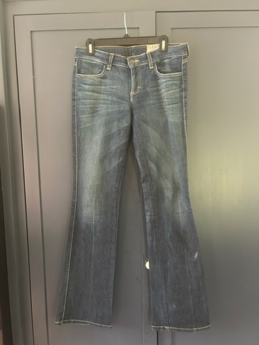 Distressed Siwy Low Rise Jeans